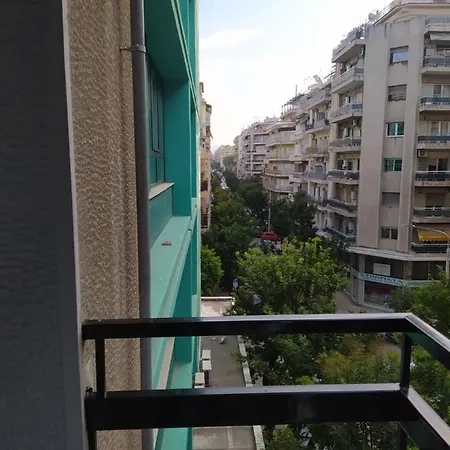 Apartament Cozy Three Bdrms At Five Filippou Str