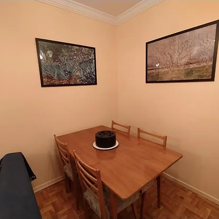 Apartament Cozy Three Bdrms At Five Filippou Str